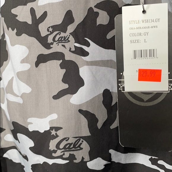 Men’s ORADD Black/Grey Camo Button Up Shirt NWT - Picture 2 of 7